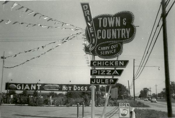 Town and Country Owned and operated by Joe and Rose